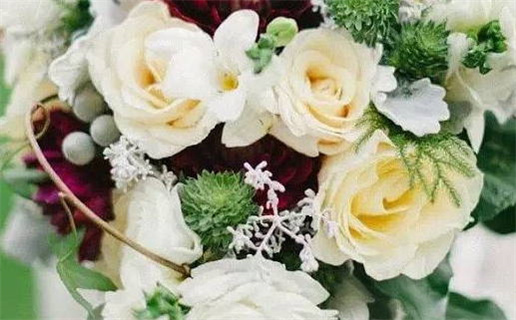 2028年09月17日结婚好不好 宜办喜事吉日查询